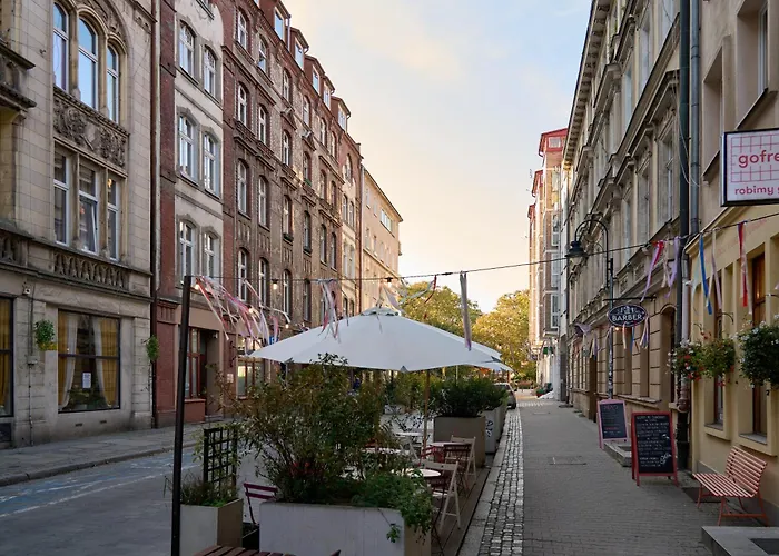 Ah Sw Antoniego アパート *